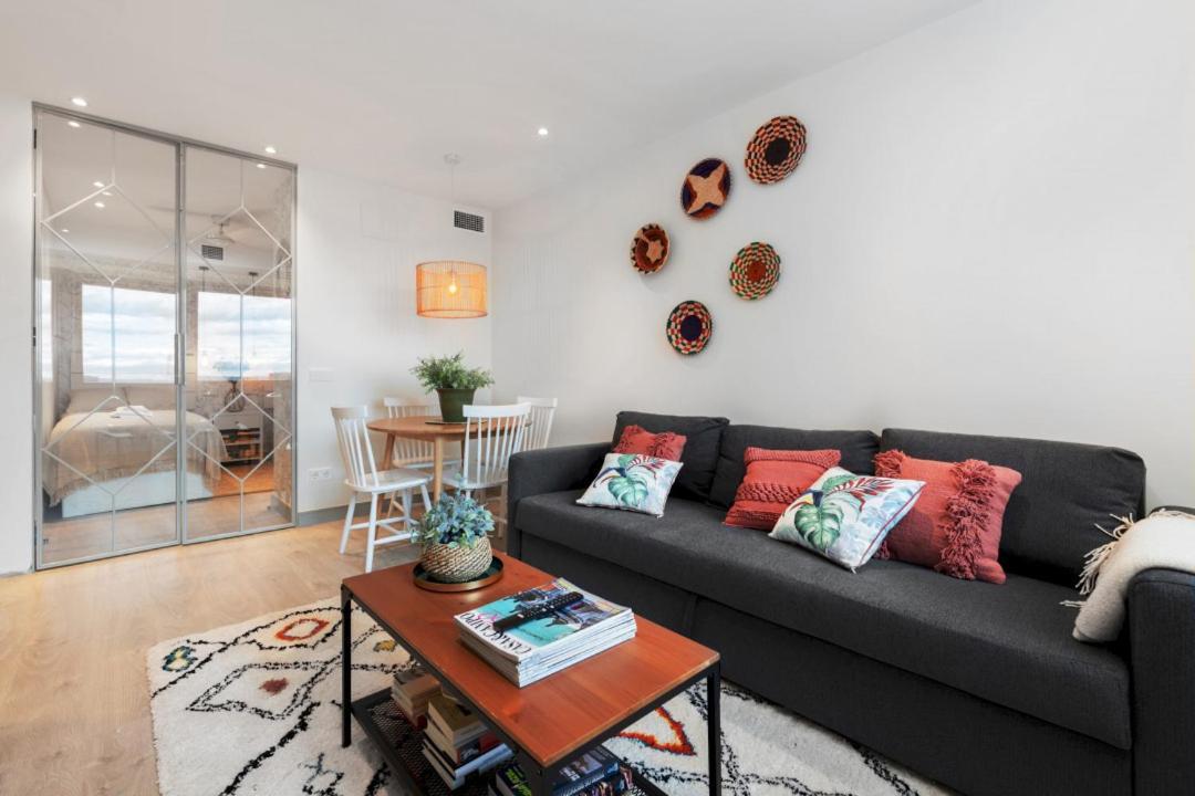 2 Bedrooms 1 Bathroom Furnished - Justicia - Executive Style - Mintystay Madrid Exterior photo